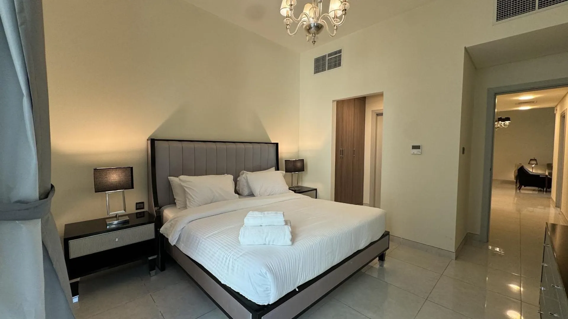 Dubai Apartment In Meydan