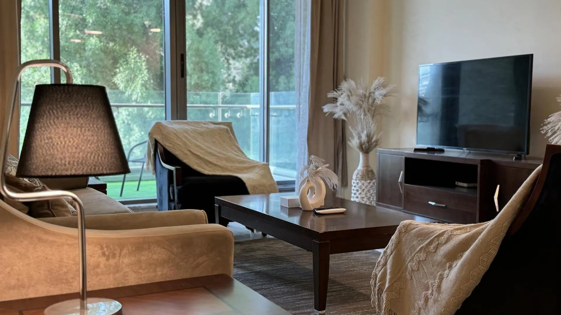 Dubai Apartment In Meydan